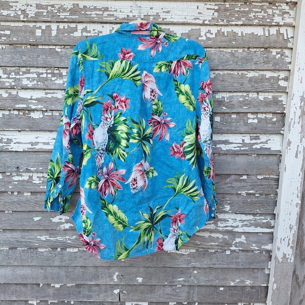 Tommy Bahama Blue Tropical Floral Button-Up Shirt - Women's - Picture 4 of 6